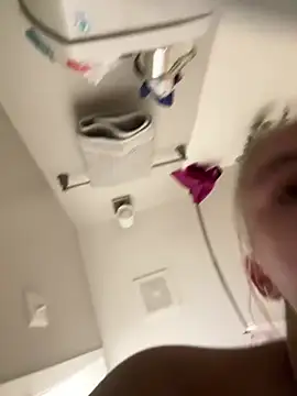 whitechocolate100M's Live XXX Chat
