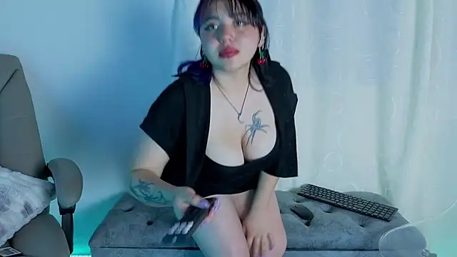 دردشة Blueberry_gothic الجنسية المباشرة