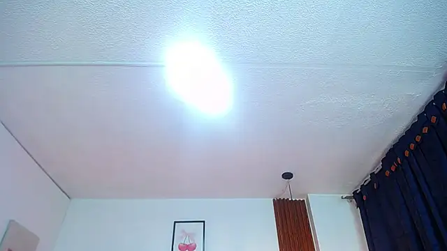 sasi_luna – Naživo XXX chat