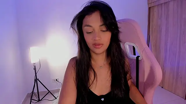 MelanyOconner Adlı Modelin Canlı XXX Sohbeti
