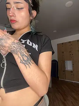 Chat XXX Live baby_akuma_