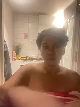 Giesha69 Adlı Modelin Canlı XXX Sohbeti