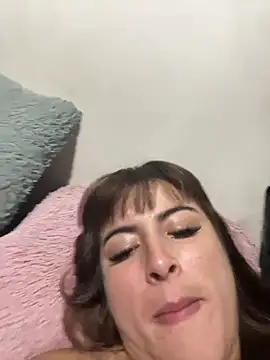 Chat +18 de Liah_ferrer ao vivo