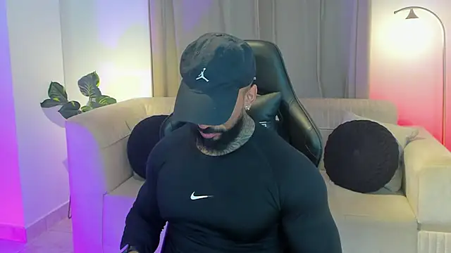 צ'אט XXX בשידור חי של jeff_clark7