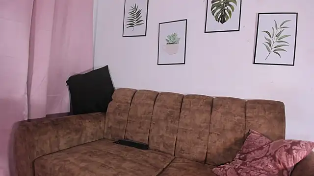 Luna_w10 – Live XXX-chat