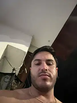 XXX chat uživo modela noahstevenss