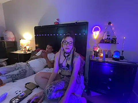 gothbaby3055 – Live XXX-chat