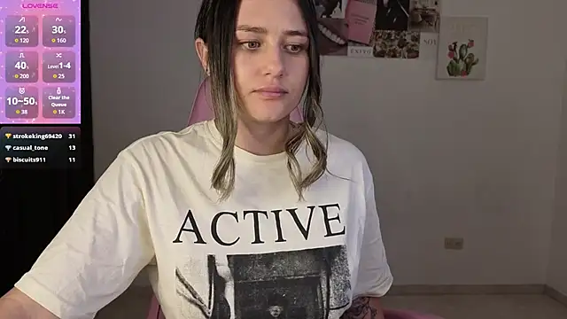Veronika__Winslow_'s Live XXX Chat