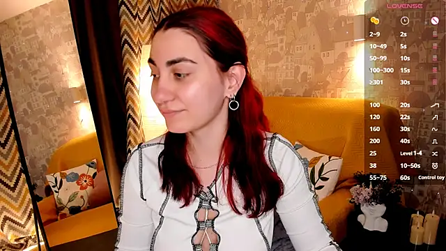 hannacheekss_ Chat XXX in diretta