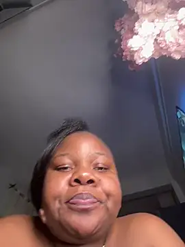 ThickyMel's Live XXX Chat