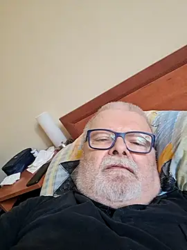 petvarad's Live XXX Chat