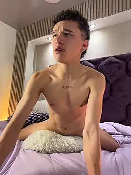 Dominik_Souza's Live XXX Chat