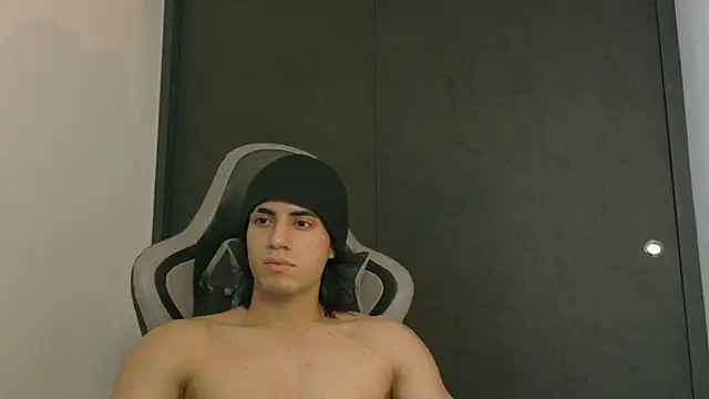 Chat +18 de eren_jeager ao vivo