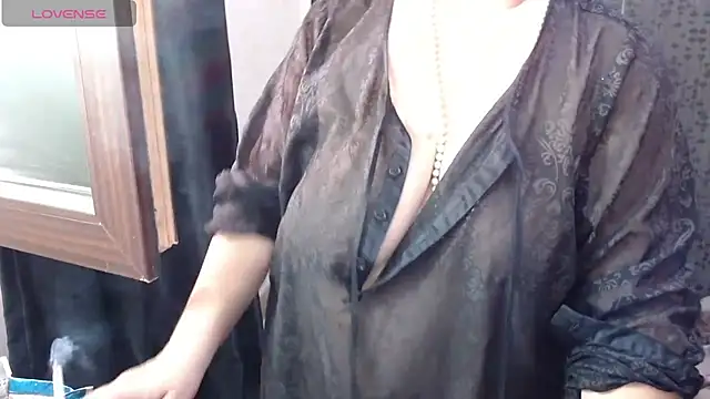 XXX chat uživo modela MissSanjanne