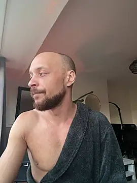 MattMiller28 Adlı Modelin Canlı XXX Sohbeti