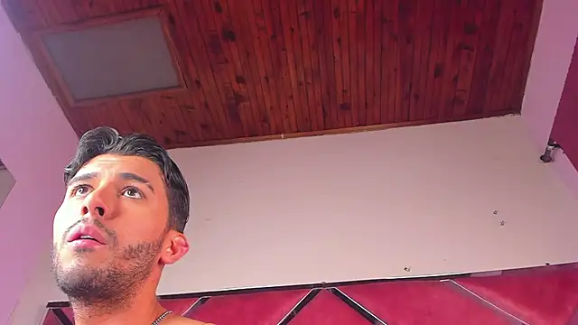Czat XXX na żywo – RodrigoColby2