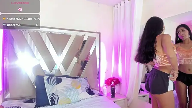 Chatroom XXX en direct de casey_lorens