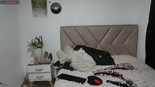 Bonnieshyy Live XXX Chat