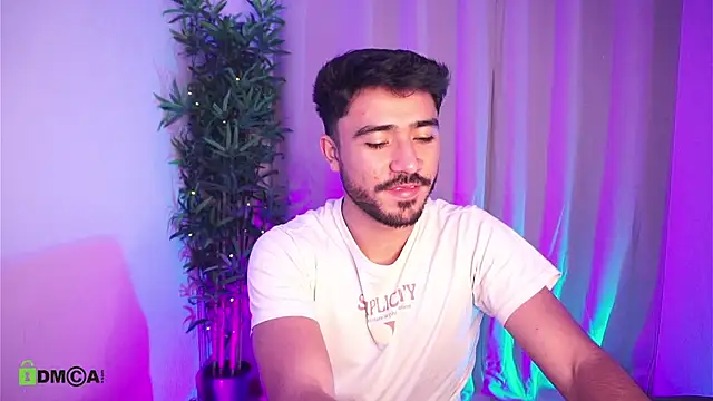 Chat XXX ao vivo de dam0n_fr0st