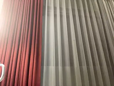 yourgirlfriendnextdoor's Live XXX Chat