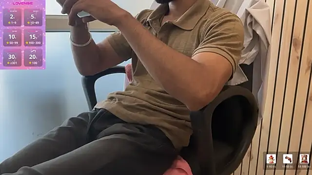 DevilsFavoriteBoy – Naživo XXX chat