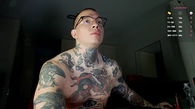 Онлайн чат XXX Tommy_cat
