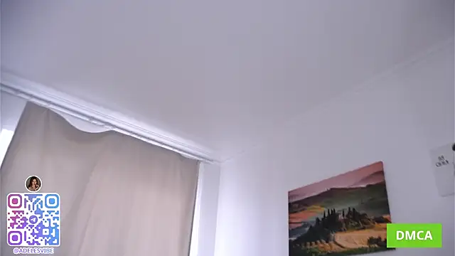 Adeles_vibes Adlı Modelin Canlı XXX Sohbeti