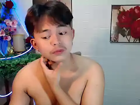 Bigboy_Hiro live XXX chat