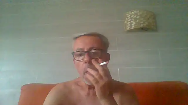tuggy59 – Naživo XXX chat