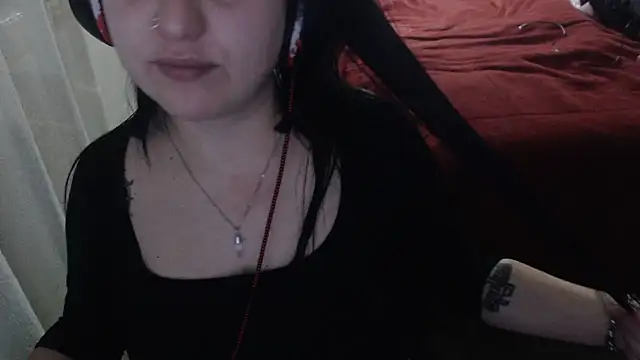 ladyrolinga élő XXX-chatje