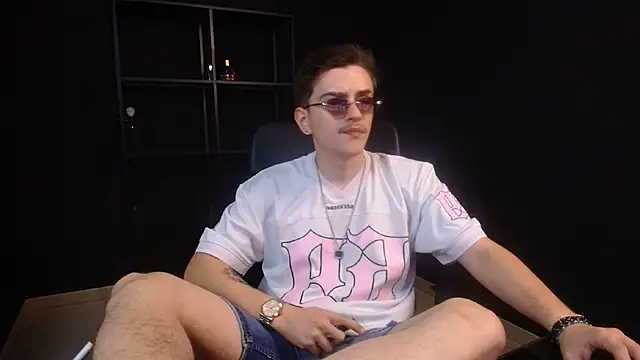 FelixStarkk: απευθείας συνομιλία ΧΧΧ