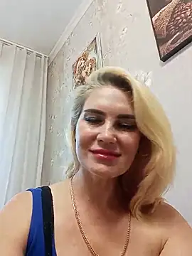 Chatroom XXX en direct de JennyOMay