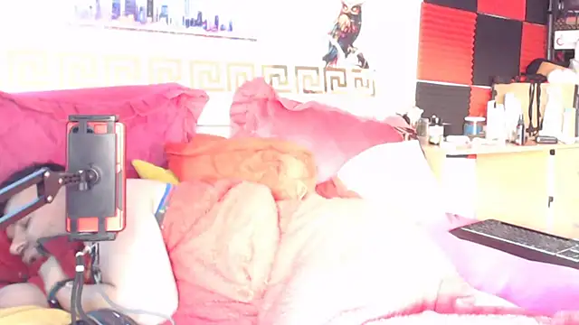 Hugec0ck007 Webcam show