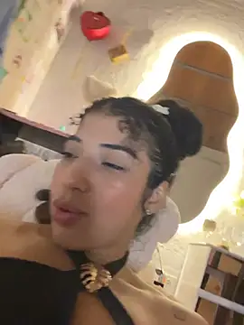 Chat XXX en directo de Miily_0
