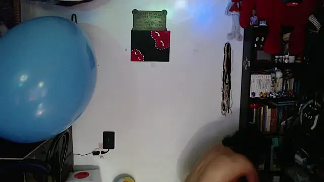 kureiji_hentaii's Live XXX Chat