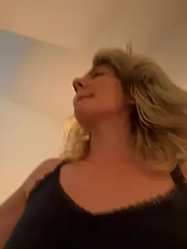 I_amKatarina's Live XXX Chat