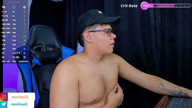 michael_iron's Live XXX Chat
