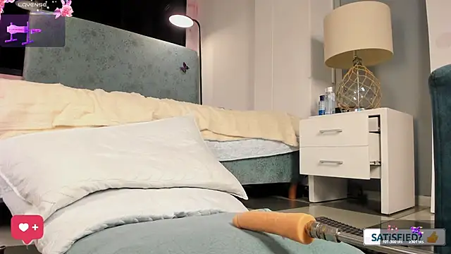 Živý XXX chat JESSI_NAOMI