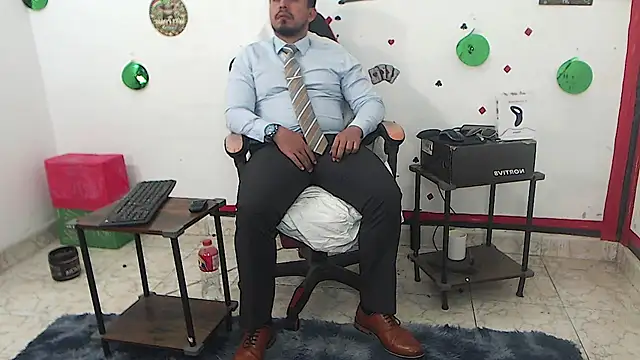 Chat XXX en directo de KalethBigDick