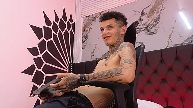 Paulo_527 Live XXX-chat