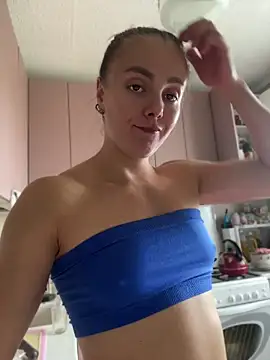 AlisaKissss XXX чат на живо