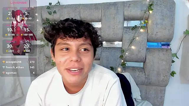 צ'אט XXX בשידור חי של Nathanbell_