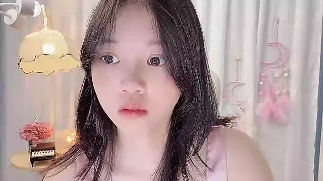 XXX chat uživo modela Yanys521