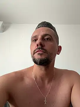 InsaneMattt Chat XXX in diretta
