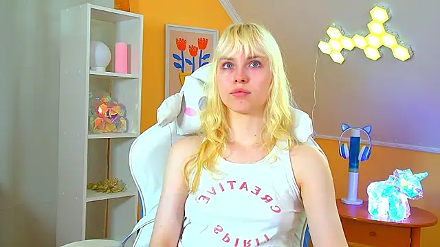 Chat XXX en directo de HannahHollis