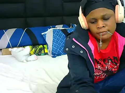 BlondieBitch Chat XXX live