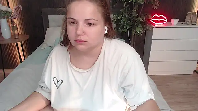 Crazyy_girl_: онлайн-секс-чат