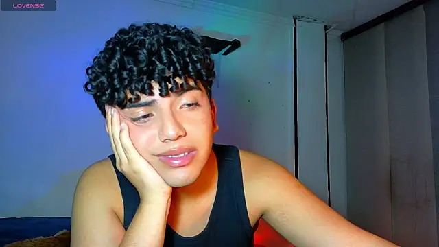 XXX chat uživo modela Kairoo_