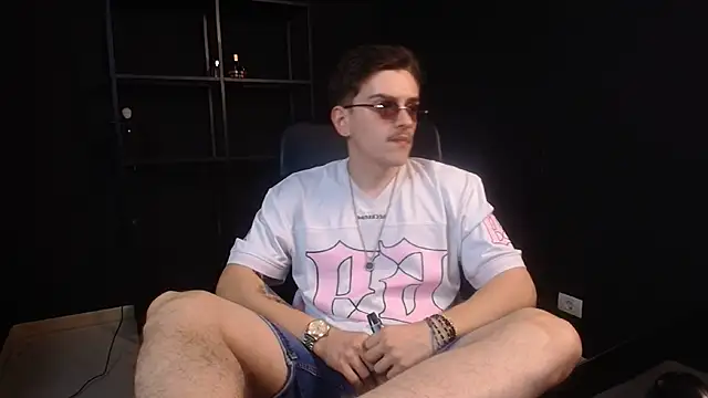 FelixStarkk – Naživo XXX chat