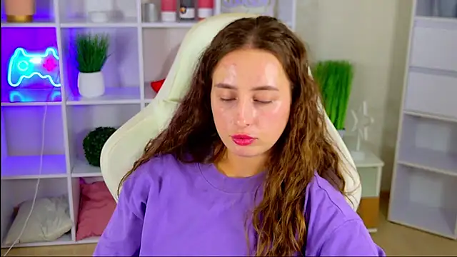 XXX chat uživo modela NadinnL
